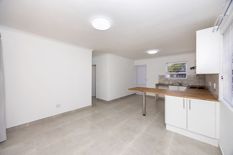 3 Bedroom Property for Sale in Table View Western Cape